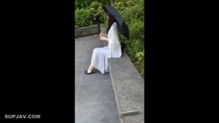 用自慰器控制男士🔞⭕❌⭕❌一边看熟女自拍视频